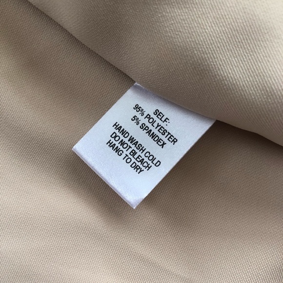 SOLD✖️Lulu's Taupe Miss Punctuality Blazer | Large - Picture 11 of 11